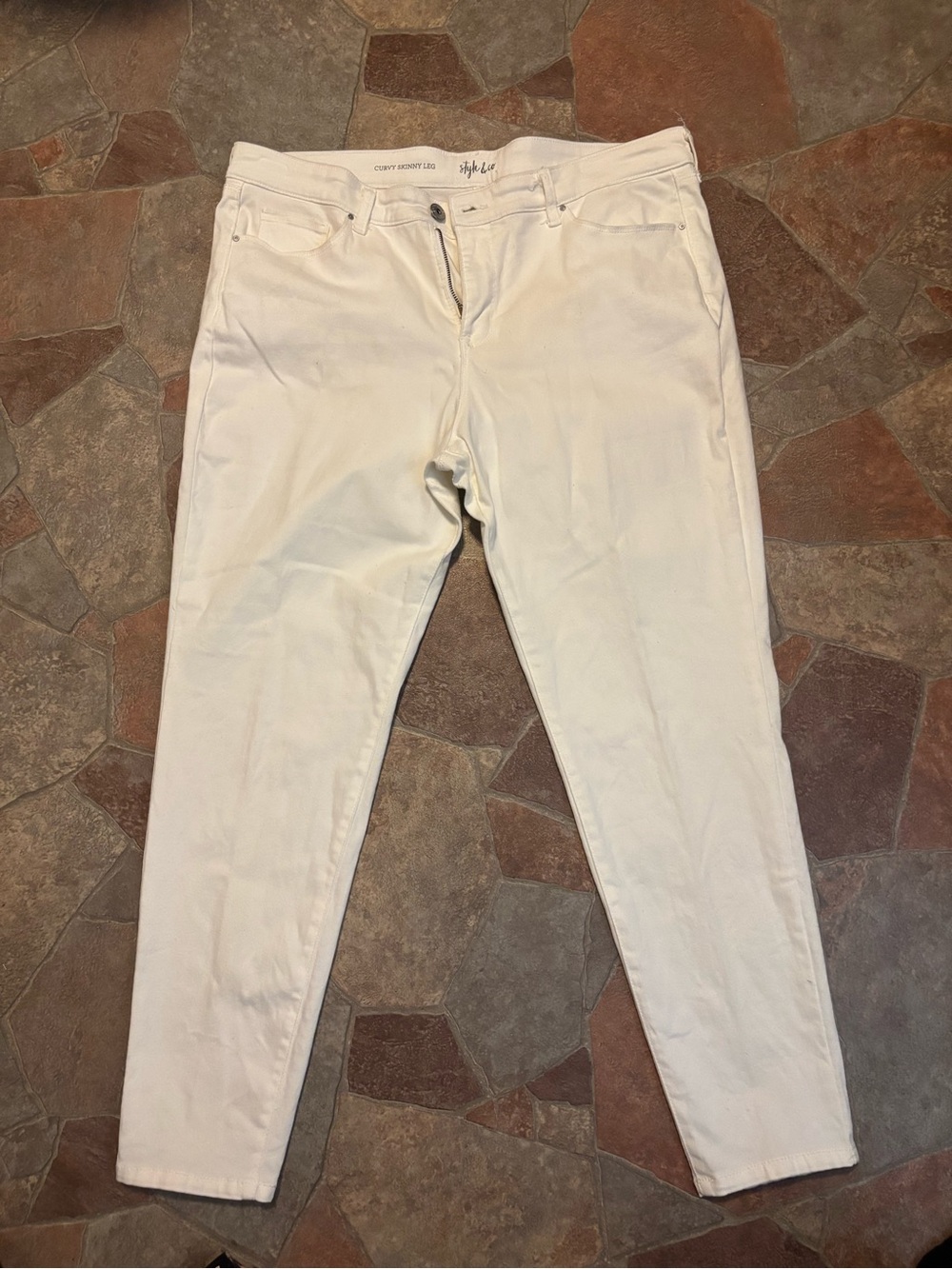 Style & Co. White Women’s Skinny Jeans